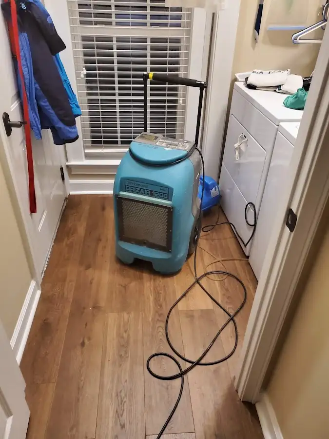 Commercial dehumidifier deployed for Flood Damage Cleanup in Marion